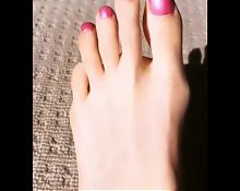 Feet 25072020